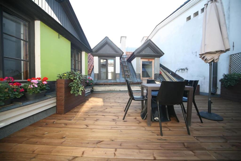 Two Bedroom / Old Town With Private Terrace Rīga Exterior foto